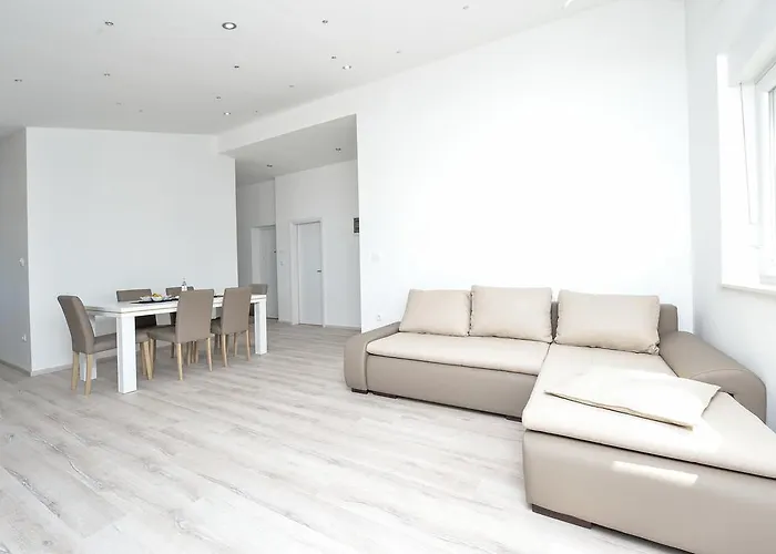 Stipan Apartment *