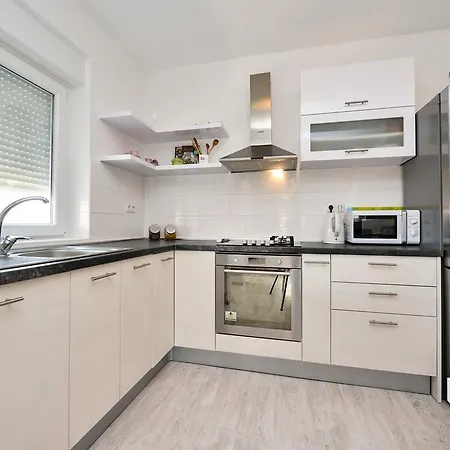 Stipan Apartment Bibinje